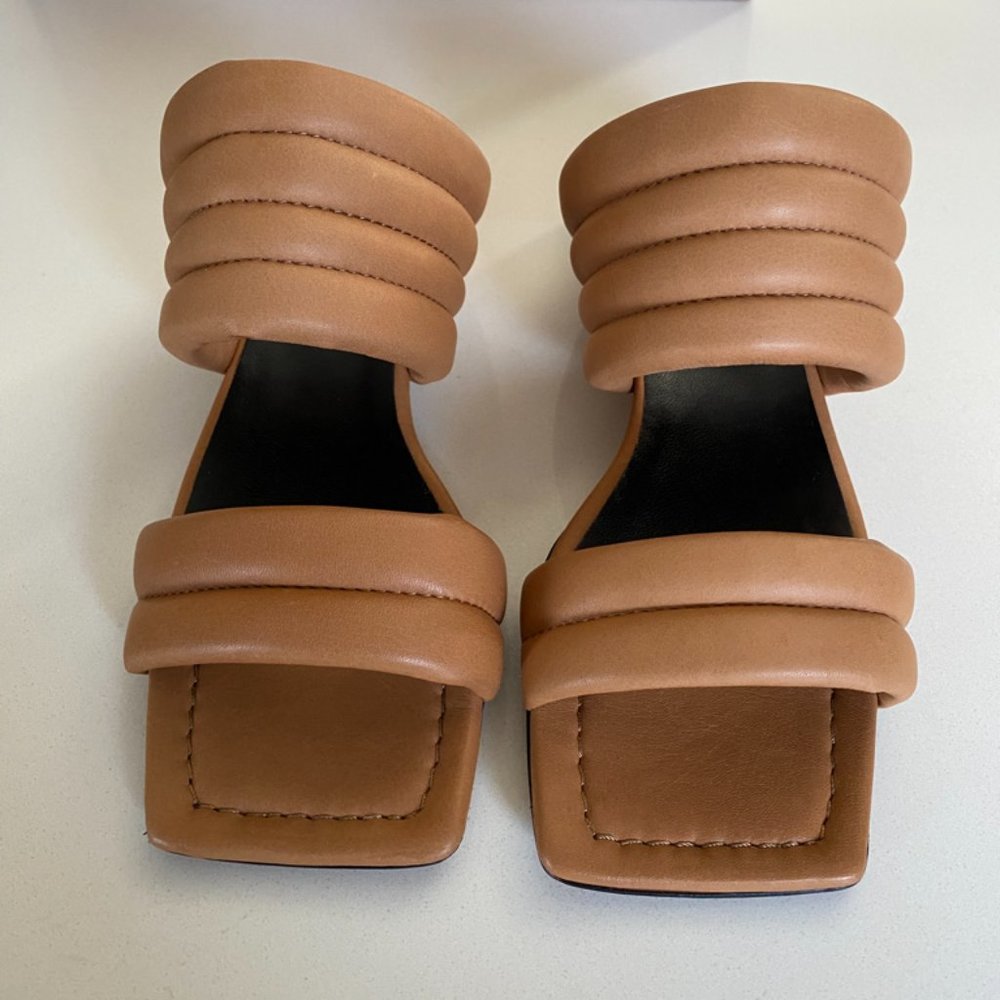 NWB Marcella New York Korin Sandal